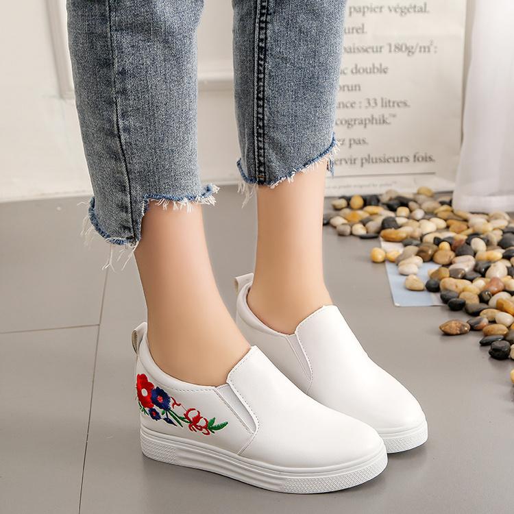 Meningkatkan Wanita Tebal Bawah Pendakian Gao Le Fu Sepatu Kulit Tumit Mie Di Dalam Gaya Han Melarang Xin Satu Kaki deng Lingkaran Kepala Lou Blank Shoe Malas Orang Sepatu Wanita-Internasional