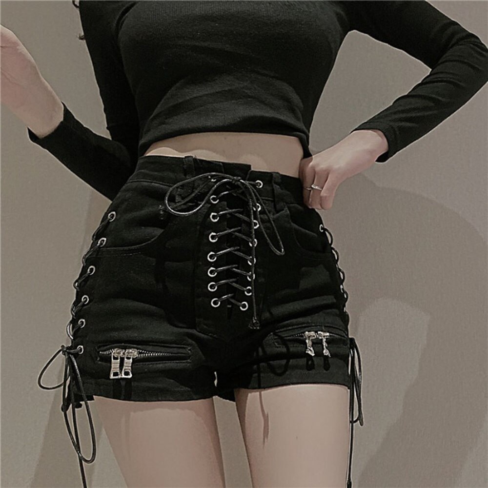 2023hot rosetic Gothic Quần short denim Băng lỗ đen thời trang đang nổi mùa hè rách dáng ôm quần jean quần ngắn viền Goth quần short giản dị