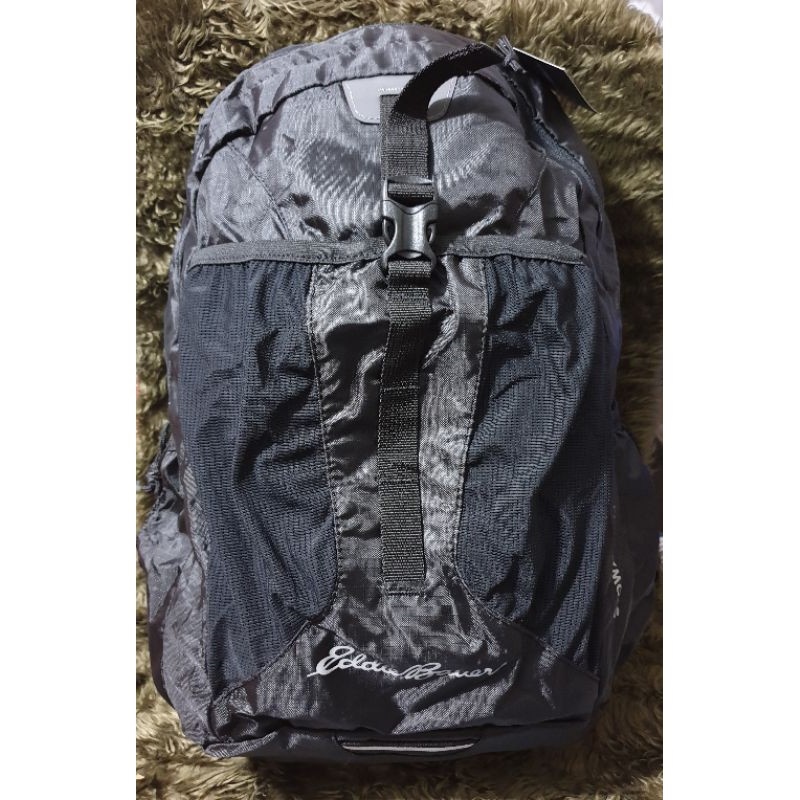 Eddie bauer hotsell stowaway 30l