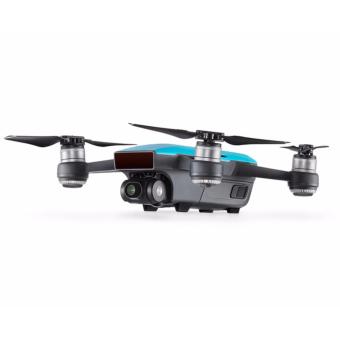 DJI Spark Fly More Combo (Sky Blue) April 2018 - 4 DJI Spark Fly More Combo (Sky Blue) - 4