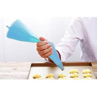 5 Pcs 3 Size Silicone Pastry Bag Reusable Icing Piping Bag CakeCream DIY Decor Tool Set Dessert Baking Accessories - Intl April 2018 - 3 5 Pcs 3 Size Silicone Pastry Bag Reusable Icing Piping Bag CakeCream DIY Decor Tool Set Dessert Baking Accessories - intl - 3