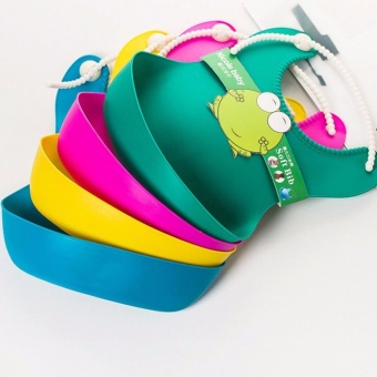 Silicone Baby Bibs Waterproof Eco Rubber Bib For Toddlers - Green June 2018 - 2 Silicone Baby Bibs Waterproof Eco Rubber Bib for toddlers - Green - 2