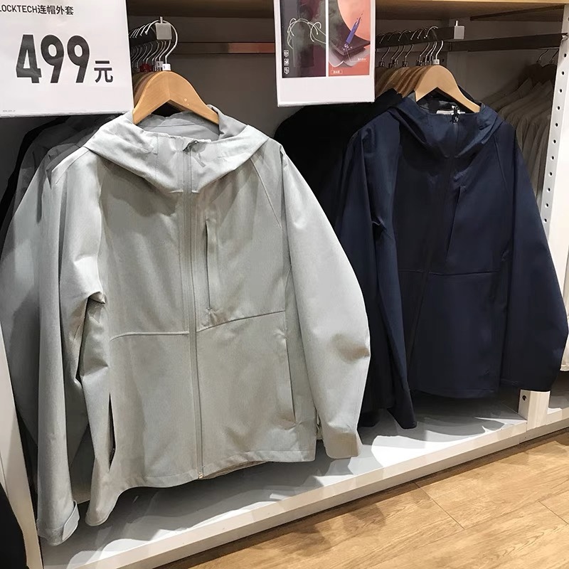 Uniqlo blocktech outlet waterproof