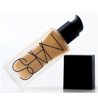 NARS All Day Luminous Weightless Foundation (Gobi/Natural Look) June 2018 - 5 NARS All Day Luminous Weightless Foundation (Gobi/Natural Look) - 5