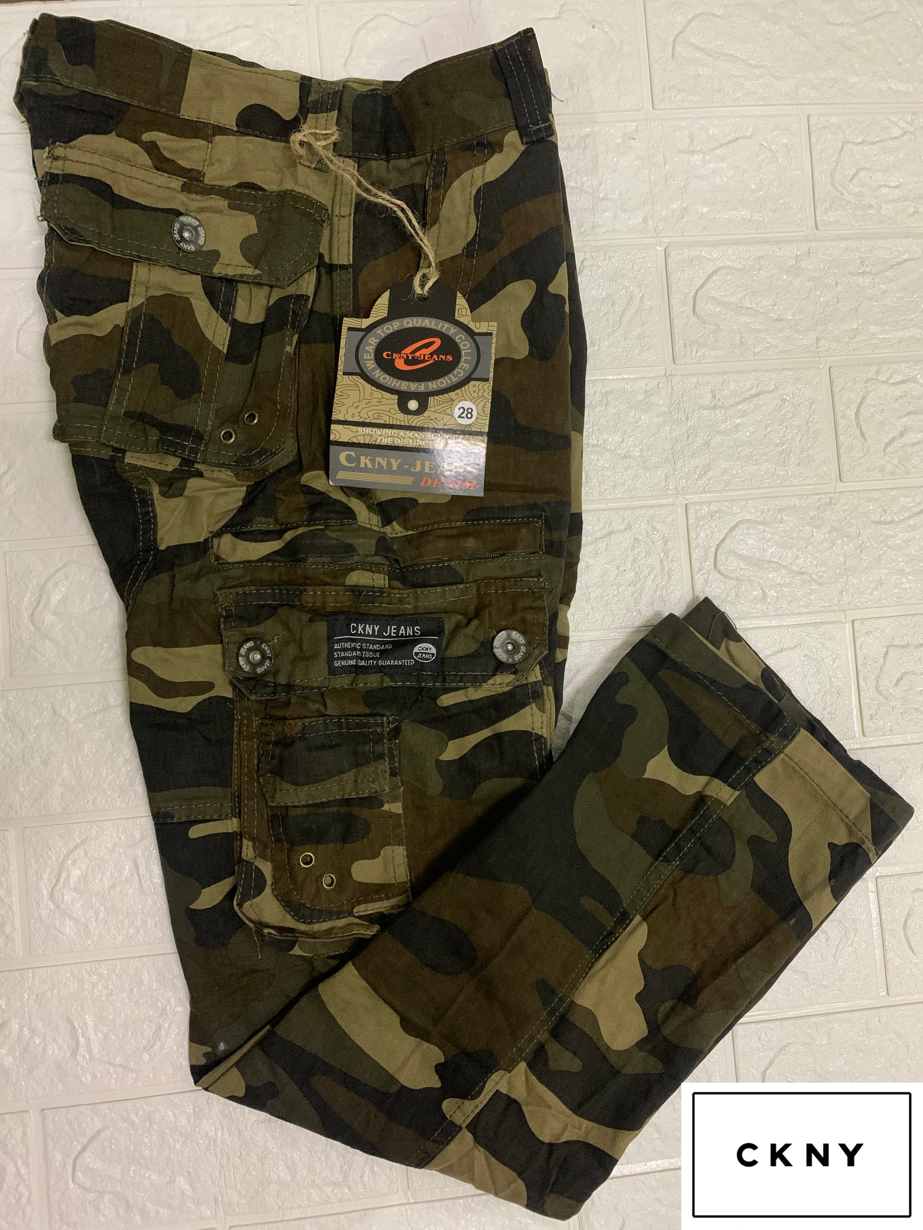 6 pocket cargo jeans