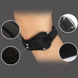 High Quality 1PC Adjustable Patella Knee Tendon Strap Protector Guard Support Pad Belted Sports Knee BraceA - Intl August 2018 - 2 High Quality 1PC Adjustable Patella Knee Tendon Strap Protector Guard Support Pad Belted Sports Knee BraceA - intl - 2