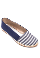 Flat Shoes for Women for sale - Flat Shoes brands, price list & review ...