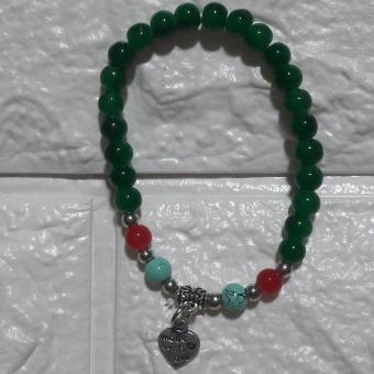 Lucky Charm Bracelet For Love (green) With Heart Pendant June 2018 - 2 Lucky Charm Bracelet for Love (green) with heart Pendant - 2