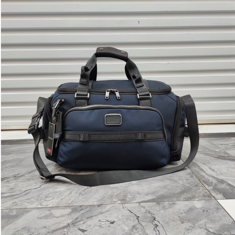 Tumi maxwell gym outlet bag