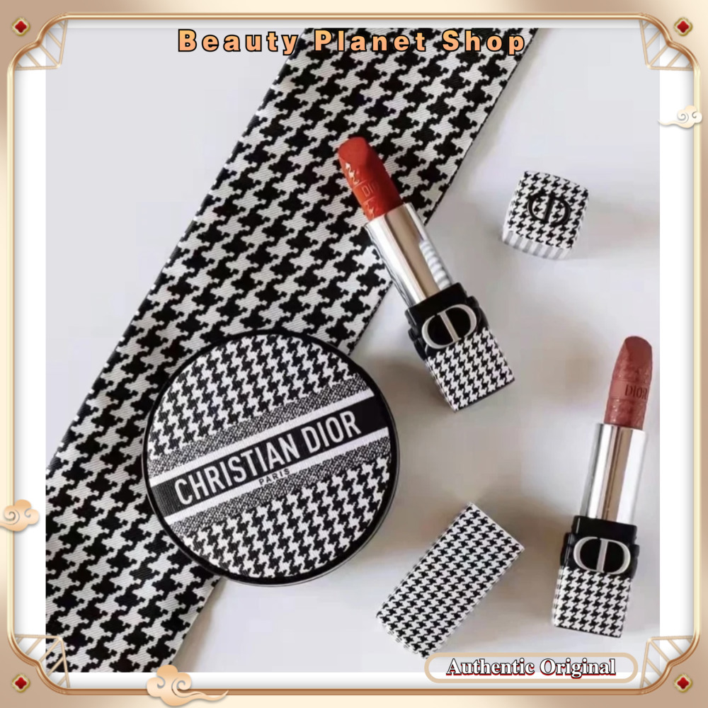 Dior beauty counter rattan check velvet cosmetic case cosmetic bag   ChinaPurchasercom  Buy China shop at Wholesale Price By Online English  Taobao Agent