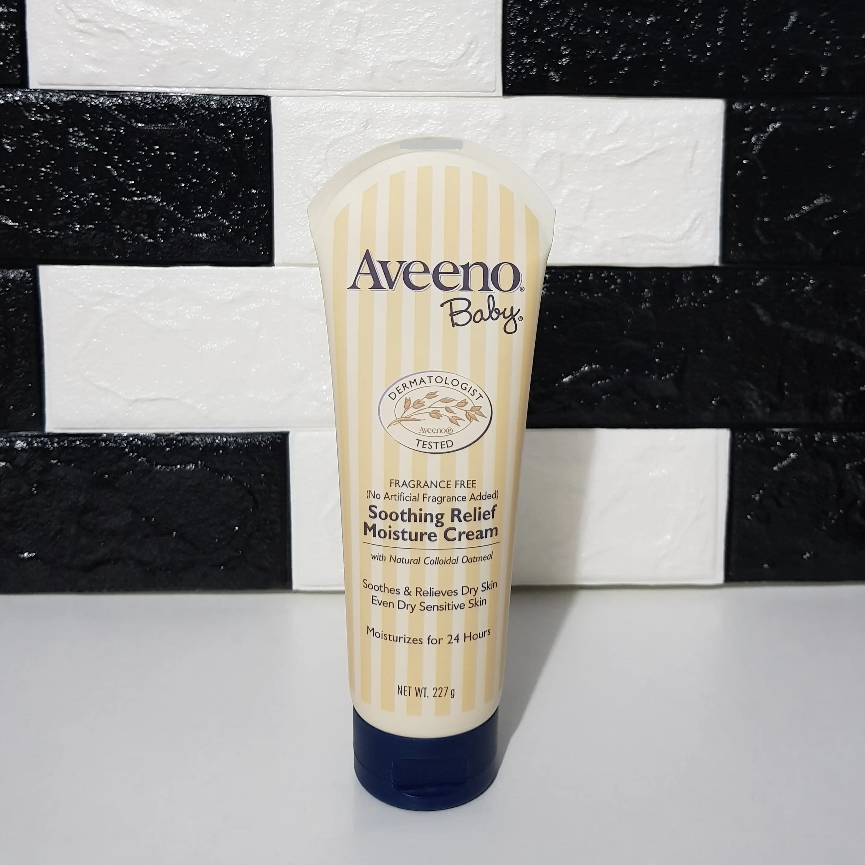 aveeno baby soothing relief moisture cream 227g
