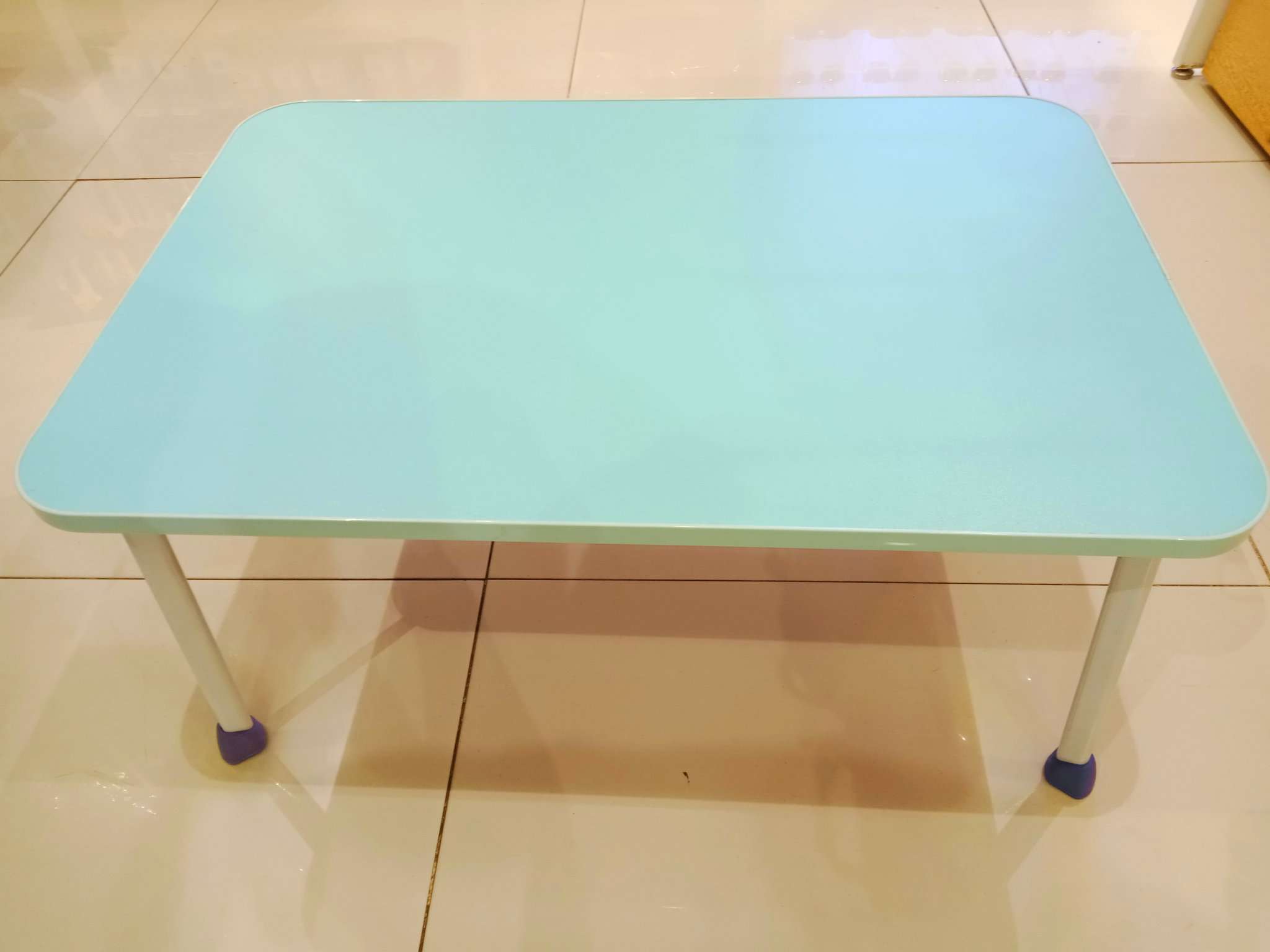 sturdy kids table