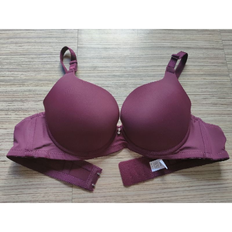 Super padded Triumph bra with wire onhand sizes 34 to 48