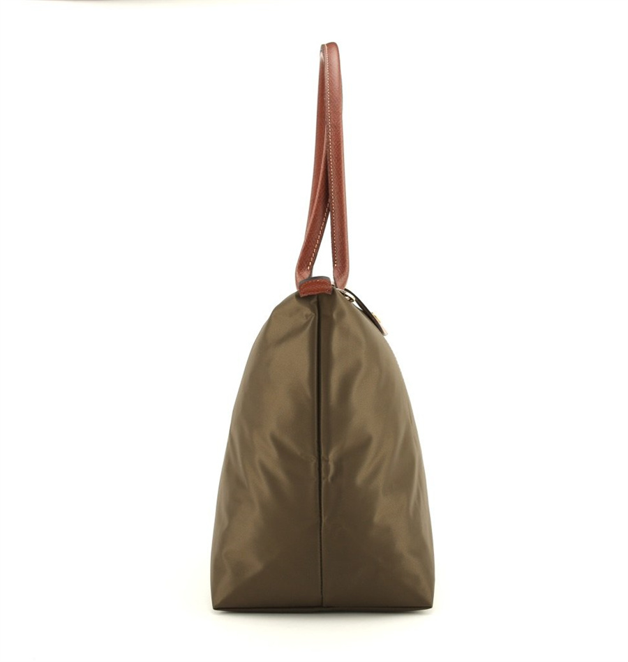 100% authentic longchamp nylon waterproof, fashionable, lightweight, classic large handle single shoulder bag, dumpling bag, handbag ราคา 1,280 บาท*ส่งฟรี