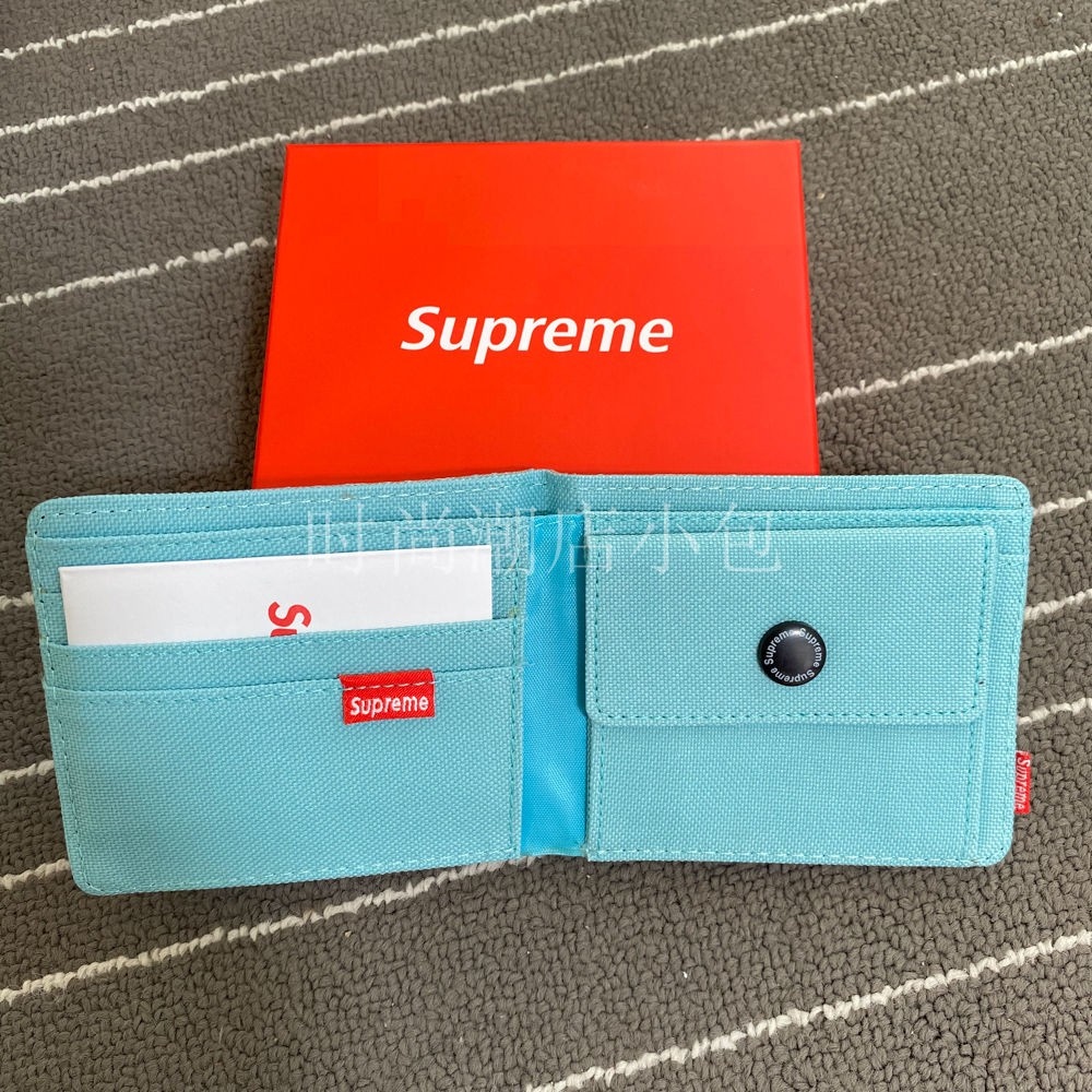 Supreme hotsell wallet real