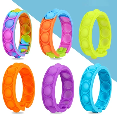 Stress Relief Wristband Fidget Toys, Wearable Push Pop Bubble Sensory Bracelet (1)