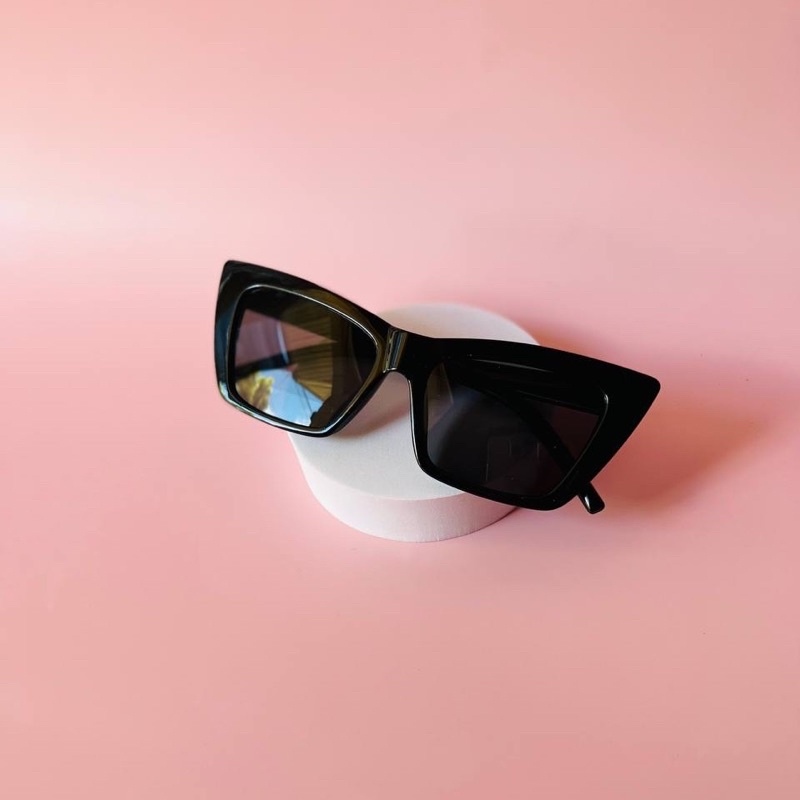  Heart Evangelista Sunglasses Retro Cat Eye Trendy