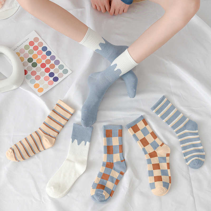 Blue Plaid Socks Female Long Socks In Her INS Fashion Japanese-style Cute Versatile Milk Pattern QNTR